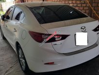 Bán Mazda 3 đời 2017, màu trắng còn mới