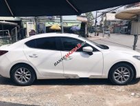 Cần bán gấp Mazda 3 2017, màu trắng giá cạnh tranh Cần bán gấp Mazda 3 2017, màu trắng giá cạnh tranh