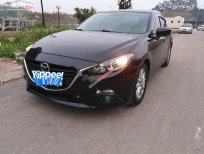 Cần bán Mazda 3 đời 2016, màu đen xe còn mới