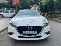 Màu trắng xe gia đình giá cạnh tranh Màu trắng xe gia đình giá cạnh tranh