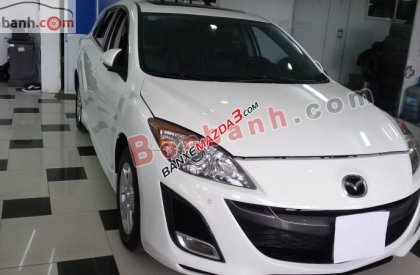 Cần bán Mazda 3 đời 2011, màu trắng, chính chủ