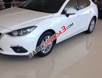 Bán ô tô Mazda 3 1.5 AT đời 2016, màu trắng, 719 triệu