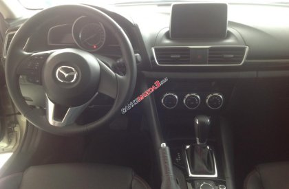 Xe Mazda 3 full option 2016 chính hãng giá 725 triệu và nhiều ưu đãi lớn trong tháng 8