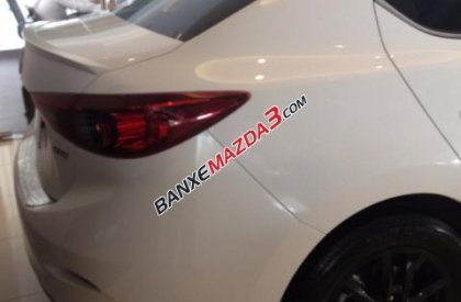 Bán Mazda 3 1.5AT 2016, màu trắng