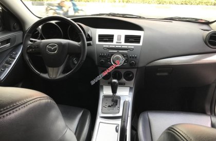 Cần bán xe Mazda 3 nhập khẩu, màu trắng, số tự động