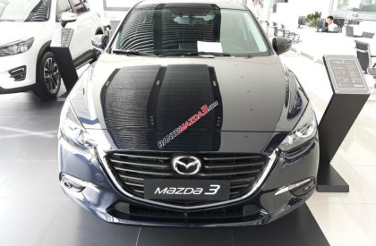Giao xe tận nơi, Mazda 3 màu xanh đen thể thao, bảo hành chính hãng 5 năm, trả trước 186 tr LH 0907148849