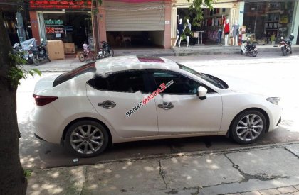 Cần bán xe Mazda 3 2.0 AT đời 2015, màu trắng, giá tốt