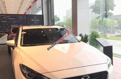 Cần bán xe Mazda 3 đời 2018, màu trắng giá cạnh tranh