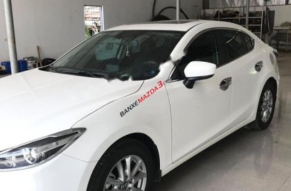 Bán Mazda 3 1.5 AT sản xuất năm 2017, màu trắng  