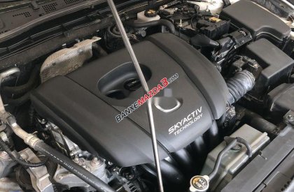 Cần bán lại xe Mazda 3 AT sản xuất 2018, màu trắng, xe nhập