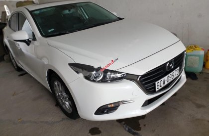 Bán Mazda 3 đời 2018, màu trắng giá cạnh tranh