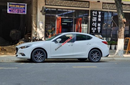 Xe Mazda 3 AT 2018, màu trắng chính chủ, giá chỉ 635 triệu