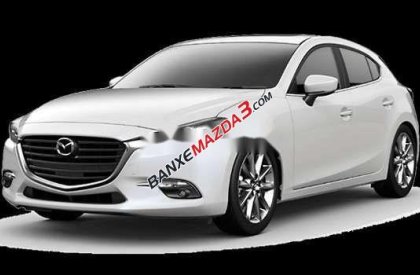 Bán Mazda 3 đời 2018, màu trắng, nhập khẩu nguyên chiếc chính chủ giá cạnh tranh