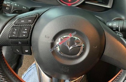 Cần bán Mazda 3 năm sản xuất 2016, màu xanh lam 