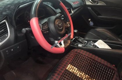 Cần bán xe Mazda 3 FL AT sản xuất 2019, màu đỏ