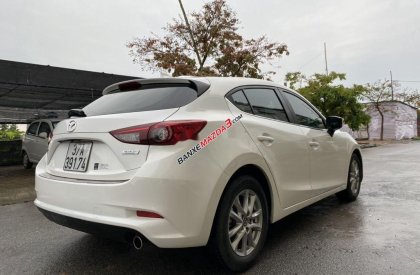 Cần bán Mazda 3 năm 2017, màu trắng số tự động giá cạnh tranh