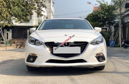 Cần bán xe Mazda 3 2015, màu trắng, 539 triệu