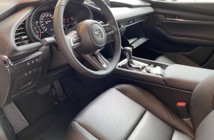 Cần bán Mazda 3 năm 2020, màu trắng giá cạnh tranh