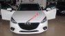 Cần bán Mazda 3 1.5 đời 2016, màu trắng, giá tốt