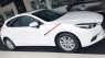 Có sẵn 01 Mazda 3 màu trắng thể thao, trả góp: Trả trước 186 triệu, giao xe tận nơi, LH 0907148849