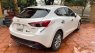 Cần bán Mazda 3 AT đời 2016, màu trắng